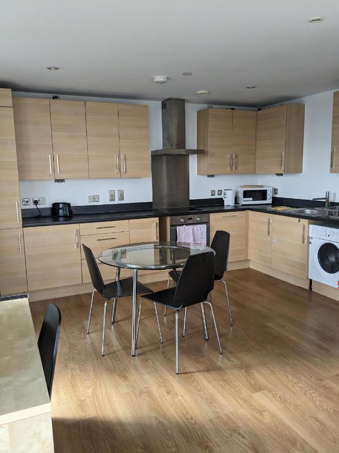 Apartamento 2 Bed 2 Baths Apt In Stratford Londres Exterior foto